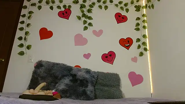 MarillynMorgan online show from 05/13/26, 03:09
