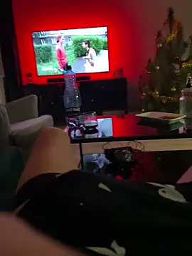 Snapshot of martme69 chatting on 12/15/25, 08:24 martme69 online show from 12/15/25, 08:24