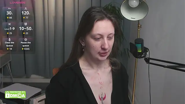 Snapshot of Helga_vibe chatting on 04/10/26, 01:27 Helga vibe online show from 04/10/26, 01:27