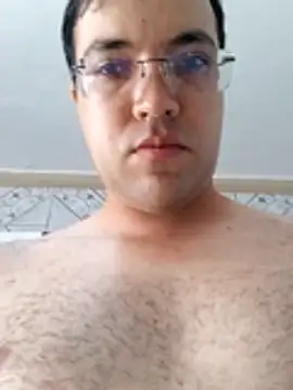 Snapshot of Silvakkfitk chatting on 12/01/25, 11:37 Silvakkfitk online show from 12/01/25, 11:37