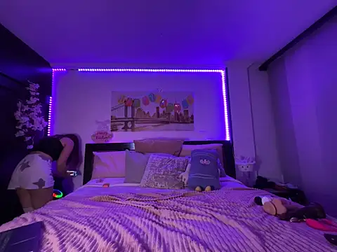 Snapshot of SweetMalory chatting on 03/05/26, 06:42 SweetMalory online show from 03/05/26, 06:42