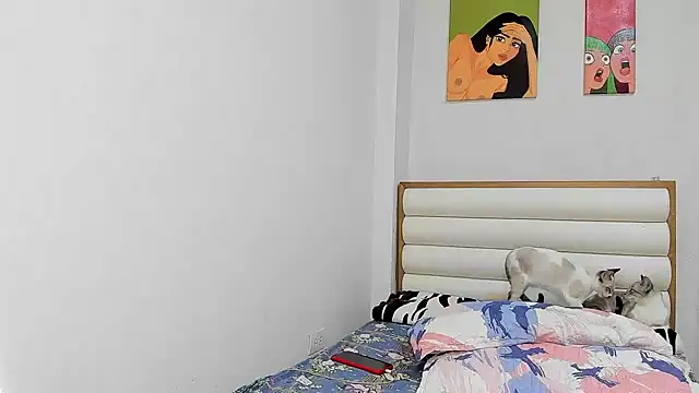 Snapshot of ROUS_SWEET_ chatting on 04/06/26, 04:57 ROUS SWEET online show from 04/06/26, 04:57
