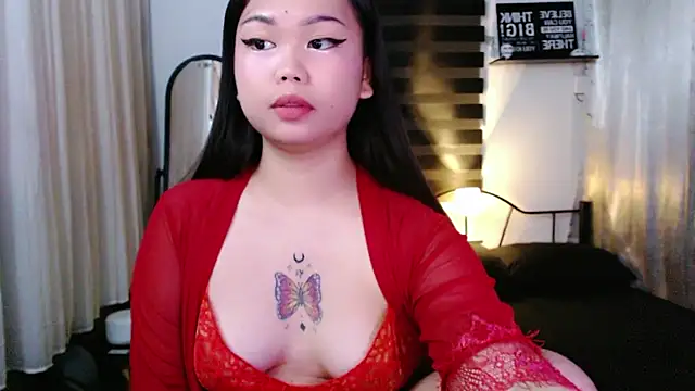 Snapshot of sexy_vivorey chatting on 01/18/26, 03:05 sexy vivorey online show from 01/18/26, 03:05