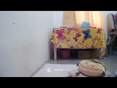 hottiemama69 online show from 07/28/26, 03:02