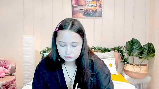 Snapshot of Carolina-sky chatting on 12/14/25, 01:00 Carolina-sky online show from 12/14/25, 01:00