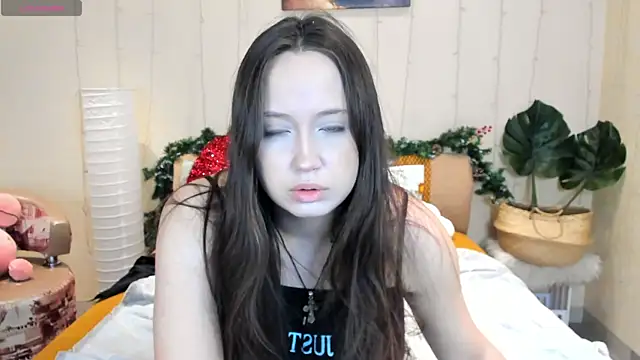 Snapshot of Carolina-sky chatting on 01/08/26, 03:25 Carolina-sky online show from 01/08/26, 03:25