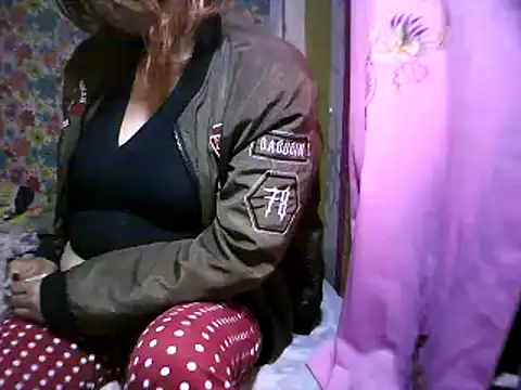 Snapshot of QueenGanda_Palangga chatting on 03/14/26, 12:17 QueenGanda Palangga online show from 03/14/26, 12:17