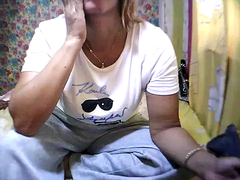 QueenGanda Palangga online show from 06/28/26, 04:07
