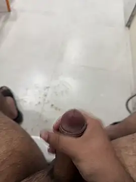 Noavacado  online show from 12/13/25, 08:14