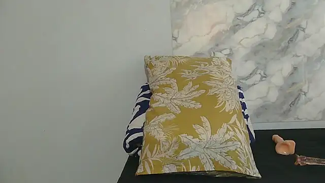 Snapshot of SexyZuluBarbie chatting on 06/02/26, 10:39 SexyZuluBarbie online show from 06/02/26, 10:39