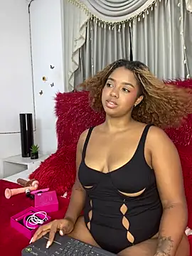 Valery Roussee01 online show from 12/17/25, 08:48