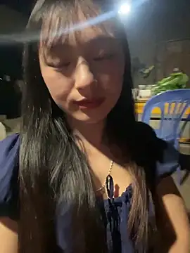 Snapshot of Mayli2x chatting on 11/29/25, 12:30 Mayli2x online show from 11/29/25, 12:30