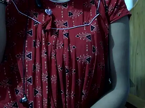 Hot Princess2000 online show from 12/04/25, 07:06