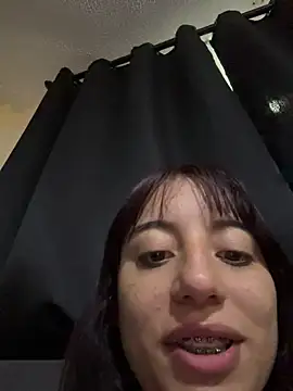 Mia fiire online show from 06/15/26, 05:09