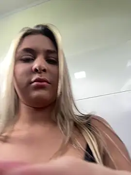 Sofia Lopezz1 online show from 12/18/25, 04:02