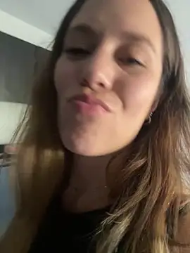 Snapshot of Nasss7 chatting on 02/10/26, 02:21 Nasss7 online show from 02/10/26, 02:21