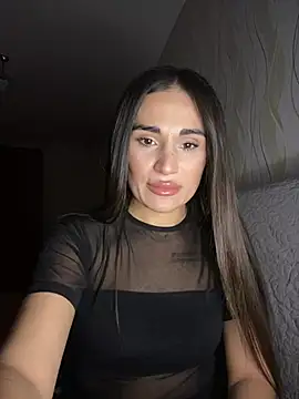 Snapshot of MonikaSi chatting on 01/11/26, 02:22 MonikaSi online show from 01/11/26, 02:22