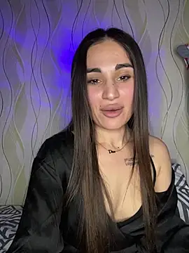 Snapshot of MonikaSi chatting on 03/27/26, 05:56 MonikaSi online show from 03/27/26, 05:56