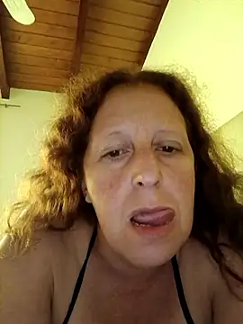 Snapshot of nikiarg chatting on 04/19/26, 03:44 nikiarg online show from 04/19/26, 03:44