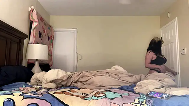 Snapshot of Ithinkitsabby chatting on 02/09/26, 02:37 Ithinkitsabby online show from 02/09/26, 02:37