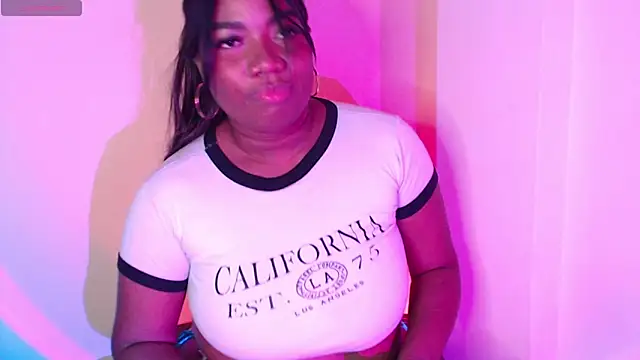 Snapshot of GraceMaaceey chatting on 01/12/26, 04:18 GraceMaaceey online show from 01/12/26, 04:18