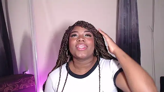 Snapshot of GraceMaaceey chatting on 03/25/26, 02:50 GraceMaaceey online show from 03/25/26, 02:50