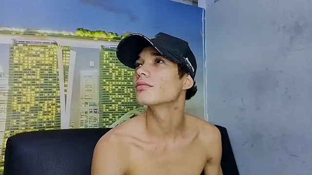 Melanny-hot-tonny online show from 11/29/25, 03:42