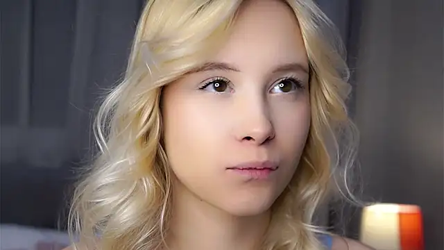 Snapshot of AunclreaVache chatting on 01/12/26, 11:04 AunclreaVache online show from 01/12/26, 11:04