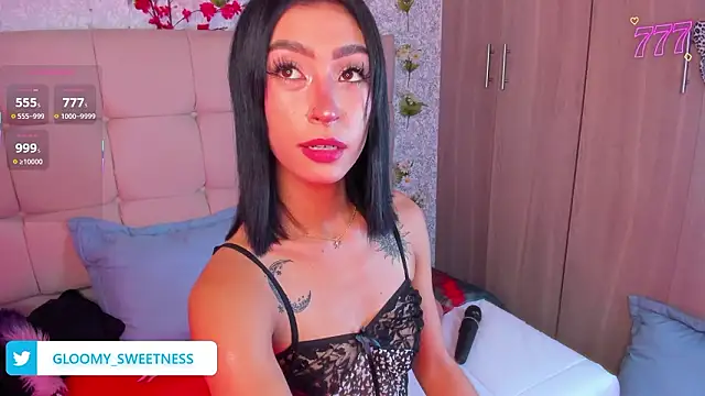 Snapshot of Ounla_Sweet chatting on 02/02/26, 01:37 Ounla Sweet online show from 02/02/26, 01:37