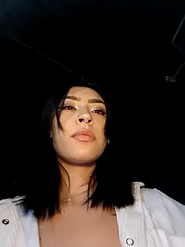 Snapshot of Ounla_Sweet chatting on 03/07/26, 03:47 Ounla Sweet online show from 03/07/26, 03:47