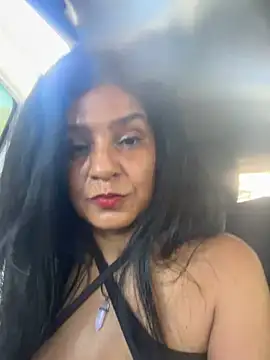 Snapshot of sweetCatallina chatting on 07/28/26, 03:32 sweetCatallina online show from 07/28/26, 03:32