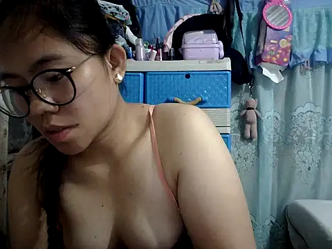 Snapshot of xxdreamgirl69 chatting on 04/09/26, 06:30 xxdreamgirl69 online show from 04/09/26, 06:30
