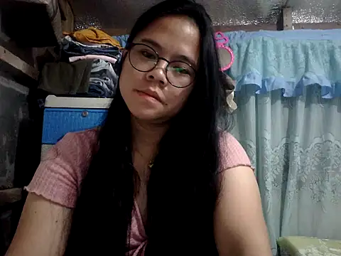 Snapshot of xxdreamgirl69 chatting on 05/10/26, 10:26 xxdreamgirl69 online show from 05/10/26, 10:26