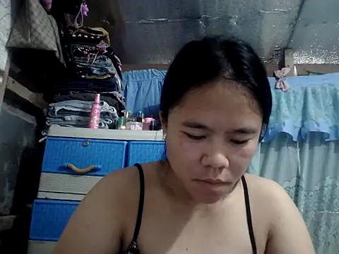 xxdreamgirl69 online show from 05/28/26, 11:57
