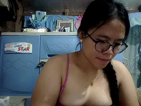 xxdreamgirl69 online show from 06/21/26, 10:18
