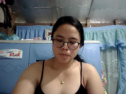 xxdreamgirl69 online show from 06/26/26, 05:12