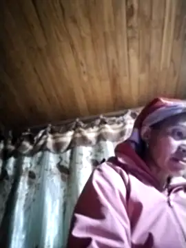 Snapshot of yes776 chatting on 12/16/25, 10:53 yes776 online show from 12/16/25, 10:53