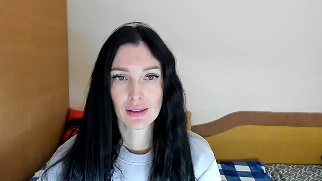 ArmaniGirl online show from 11/30/25, 07:34