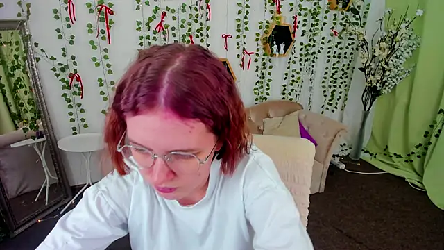 Mia Mooore online show from 02/18/26, 01:18