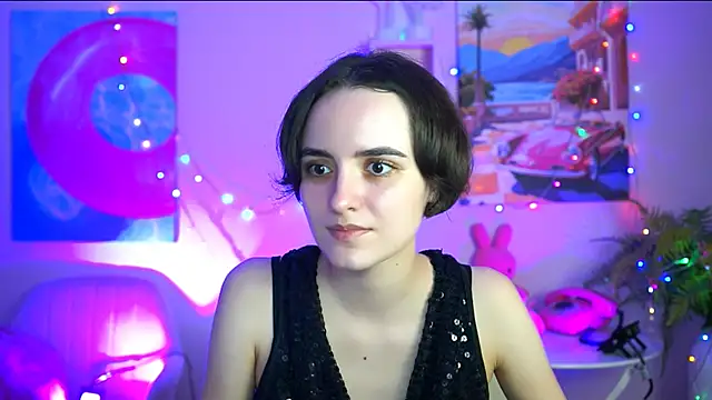 Snapshot of KateWillows chatting on 11/29/25, 12:19 KateWillows online show from 11/29/25, 12:19