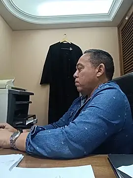 Snapshot of mayor_jjhv chatting on 06/12/26, 03:55 mayor jjhv online show from 06/12/26, 03:55