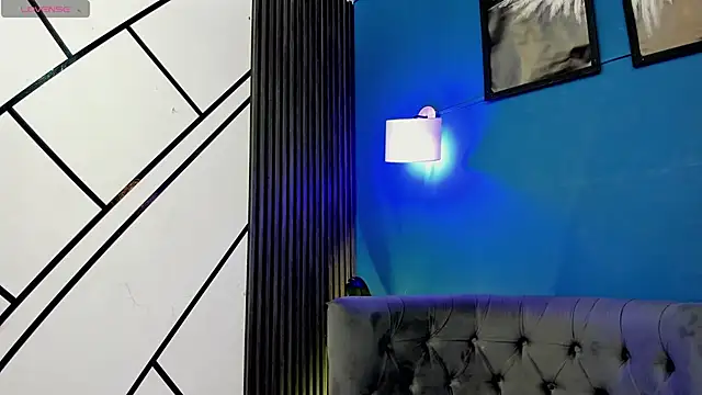 Snapshot of Sky_Rivers chatting on 12/16/25, 03:44 Sky Rivers online show from 12/16/25, 03:44