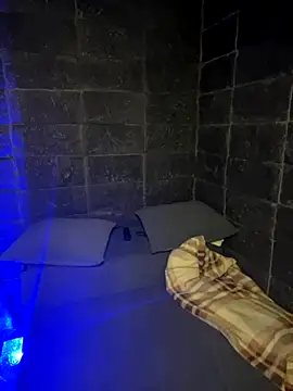 Gracie Go online show from 11/30/25, 02:10