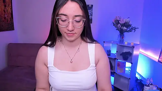 SwettieSammy online show from 06/24/26, 12:04