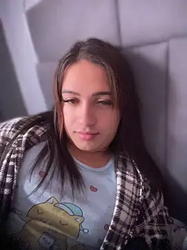 larysinha online show from 06/17/26, 04:30