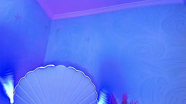 Snapshot of CHLOE_BLOWJOB chatting on 04/19/26, 02:11 CHLOE BLOWJOB online show from 04/19/26, 02:11