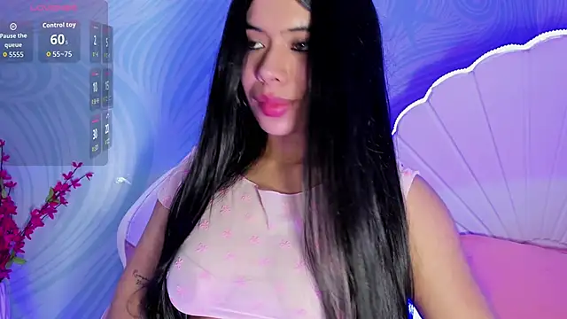 Snapshot of CHLOE_BLOWJOB chatting on 04/26/26, 02:37 CHLOE BLOWJOB online show from 04/26/26, 02:37