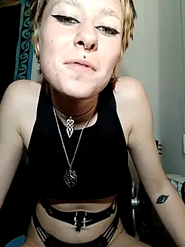 Snapshot of AuroraAya chatting on 02/02/26, 07:23 AuroraAya online show from 02/02/26, 07:23