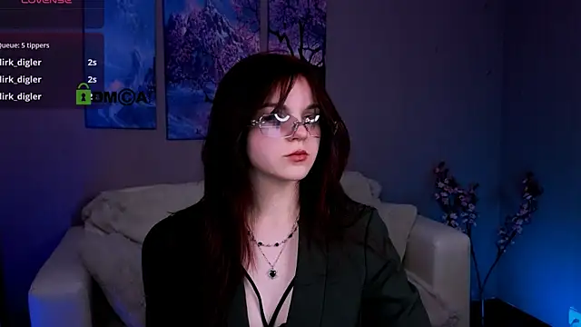 Snapshot of mikameovv chatting on 01/09/26, 08:43 mikameovv online show from 01/09/26, 08:43