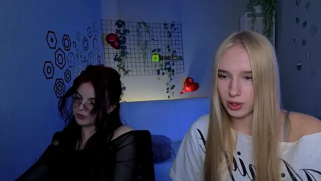 Snapshot of mikameovv chatting on 03/05/26, 09:22 mikameovv online show from 03/05/26, 09:22